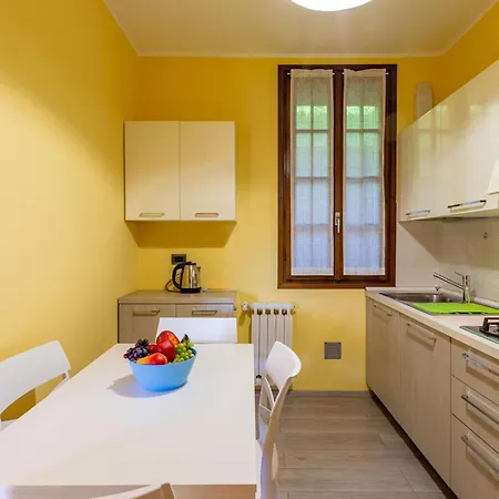 La Casa Di Bianca By Interhome